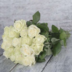 букет білих роз